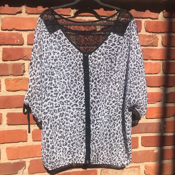 Maurices Tops - Maurices 2 (2x) Sheer Cheetah Top with Lace